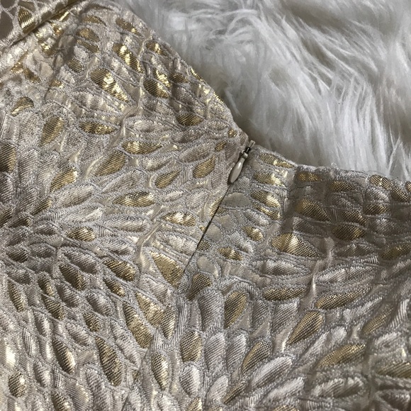 F21 Strapless Bow Cocktail Gold & Cream Dress - Picture 4 of 9